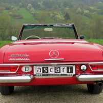 Mercedes_Benz_Pagode_230_Sl_rot_IMG_19