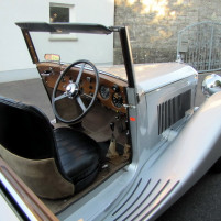 Bentley_Vanden_Plas_18