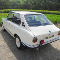 BMW_2000_touring_08