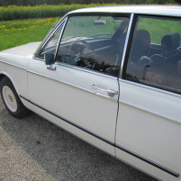 BMW_2000_touring_13