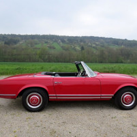 Mercedes_Benz_Pagode_230_Sl_rot_IMG_16